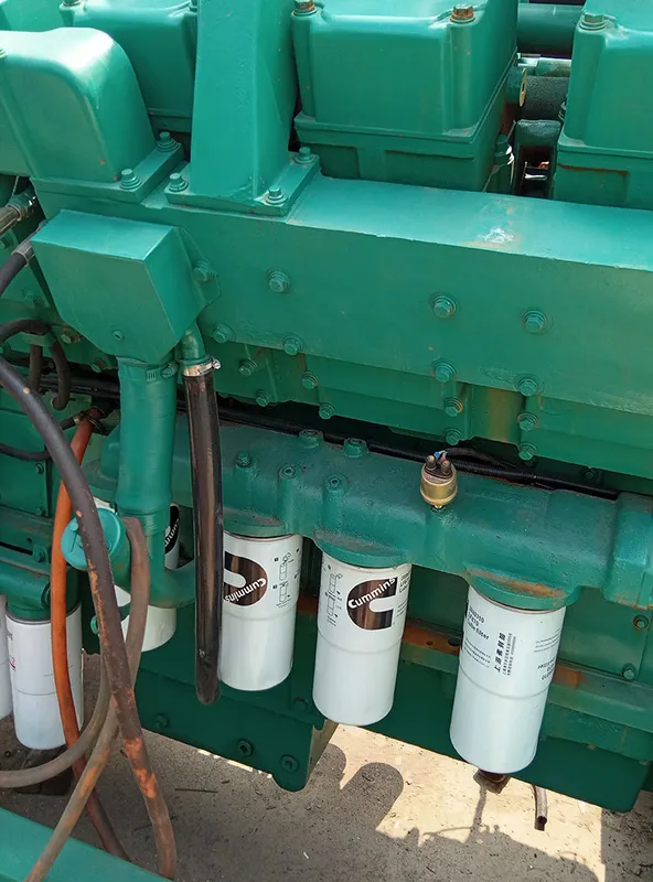 Used Cummins 1000 kVA Diesel Generator - photograph 03
