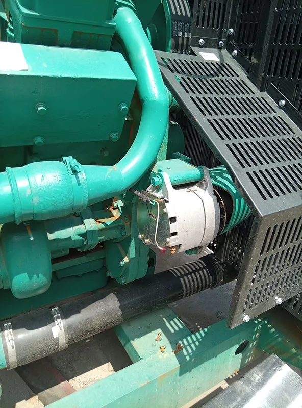 Used Cummins 1000 kVA Diesel Generator - photograph 07