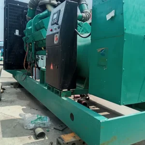 Used Cummins 1000 kVA Diesel Generator - photograph 01