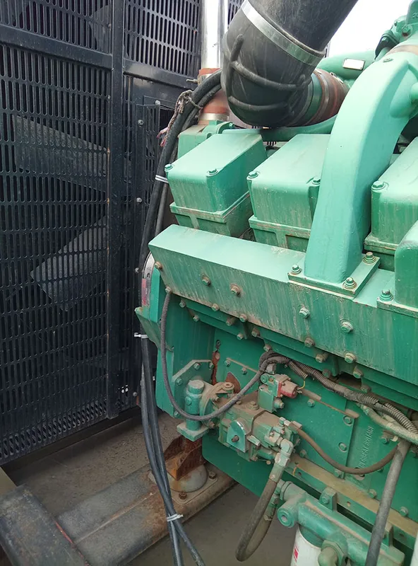 Used Cummins 1250 kVA Diesel Generator - photograph 03