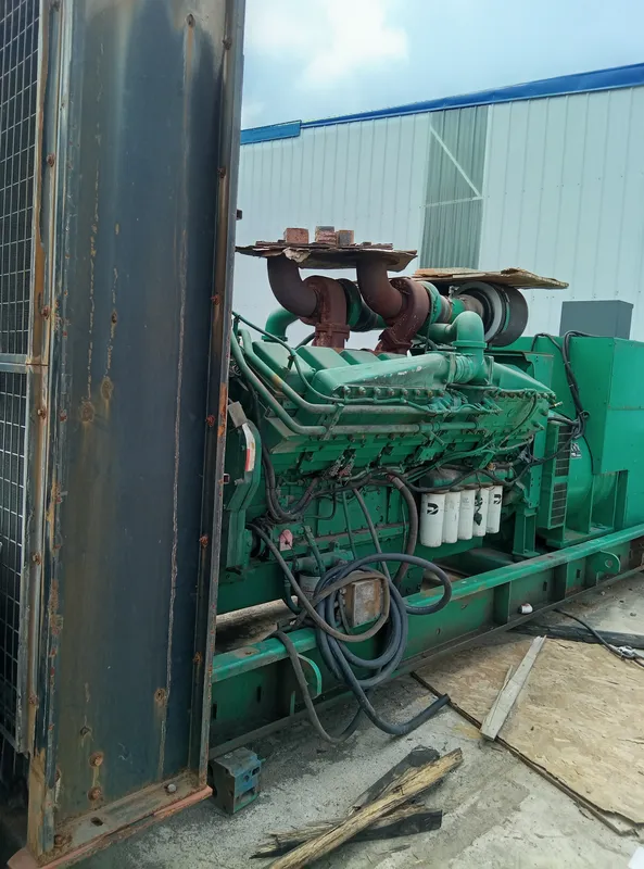 Used Cummins 1250 kVA Diesel Generator - photograph 01
