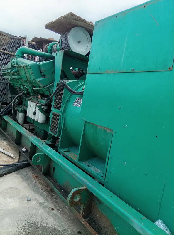 Used Cummins 1250 kVA Diesel Generator - photograph 04