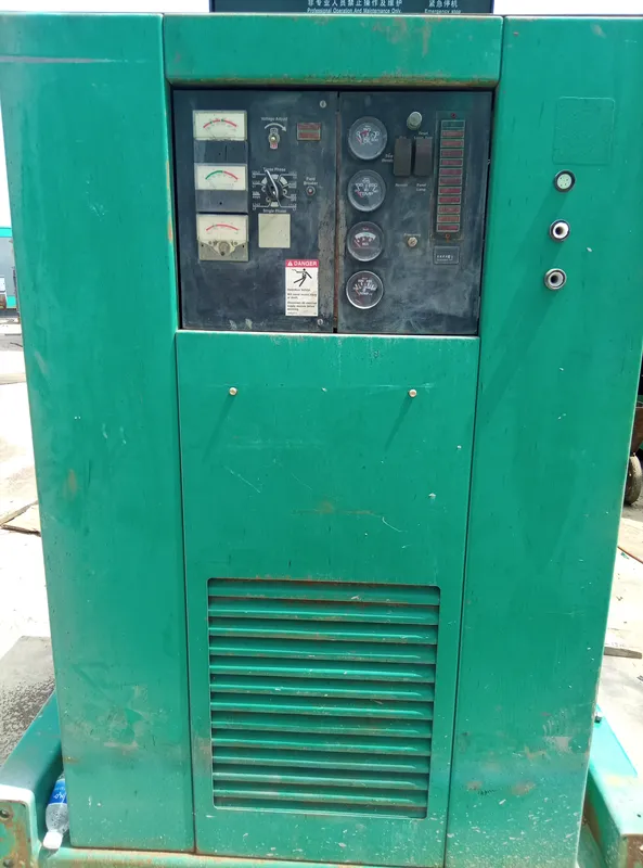 Used Cummins 1250 kVA Diesel Generator - photograph 08