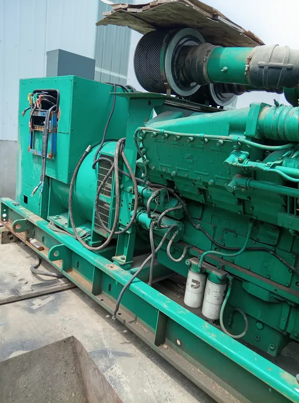 Used Cummins 1250 kVA Diesel Generator - photograph 06