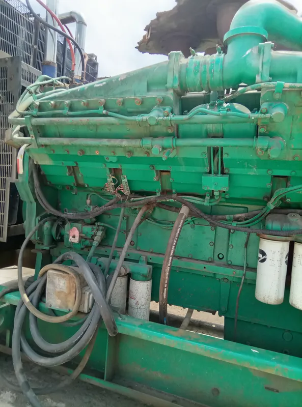 Used Cummins 1250 kVA Diesel Generator - photograph 09