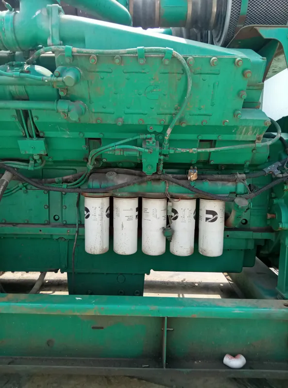 Used Cummins 1250 kVA Diesel Generator - photograph 02
