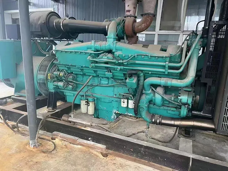 Used Cummins 1250 kVA Diesel Generator - photograph 04
