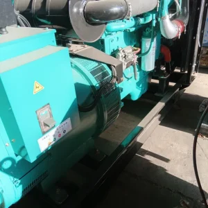 Used Cummins 250 kVA Diesel Generator - photograph 01