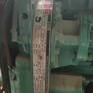 Used Cummins 500 kVA Diesel Generator - photograph 01