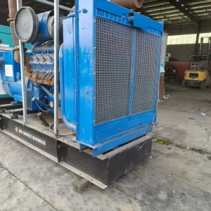Used Perkins 750 kVA Diesel Generator - photograph 01
