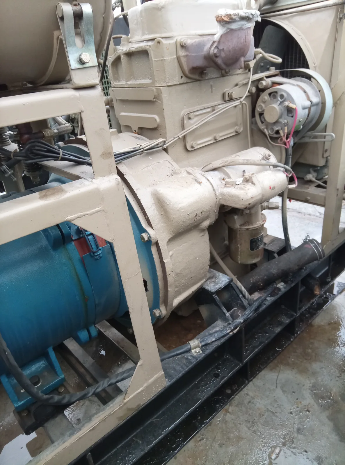 Used Yuchai 15 kVA Diesel Generator - photograph 06